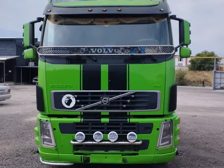 Volvo  FH 2008 года за 18 000 000 тг. в Алматы