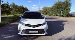 Toyota Sienna 2018 годаүшін18 400 000 тг. в Алматы