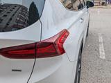 Hyundai Santa Fe 2020 годаүшін12 600 000 тг. в Актобе – фото 4