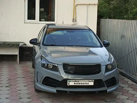 Chevrolet Cruze 2011 года за 4 000 000 тг. в Алматы – фото 4