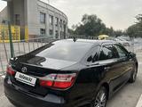 Toyota Camry 2017 года за 12 500 000 тг. в Алматы – фото 4