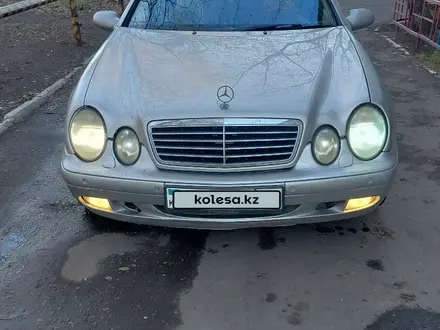 Mercedes-Benz CLK 200 1998 года за 3 500 000 тг. в Семей – фото 8