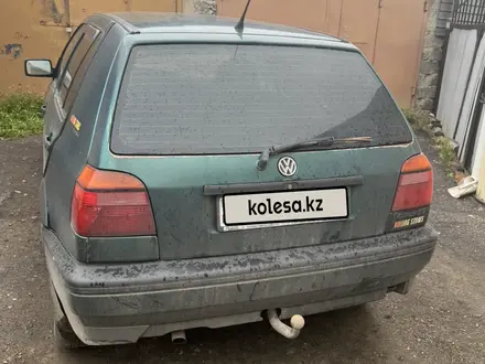Volkswagen Golf 1995 года за 1 000 000 тг. в Костанай – фото 2