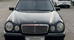 Mercedes-Benz E 320 1999 года за 2 800 000 тг. в Экибастуз – фото 5