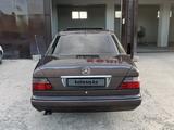 Mercedes-Benz E 280 1993 годаүшін2 500 000 тг. в Туркестан – фото 5