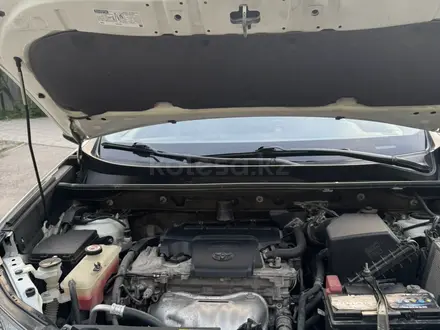 Toyota RAV4 2017 года за 12 400 000 тг. в Алматы – фото 6