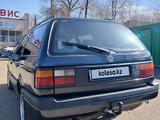 Volkswagen Passat 1993 годаүшін1 150 000 тг. в Есик – фото 3