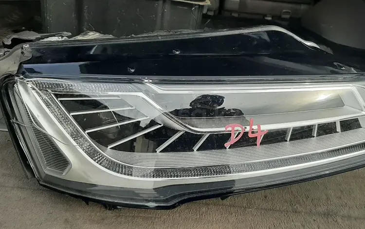 Фара правая на запчасти на Audi A8 D4, рестайлинг, оригинал, из Японииүшін100 000 тг. в Алматы