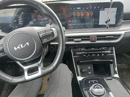 Kia K5 2024 года за 14 000 000 тг. в Атырау – фото 7