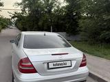 Mercedes-Benz E 320 2004 годаүшін4 000 000 тг. в Алматы – фото 2