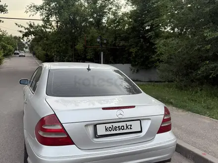 Mercedes-Benz E 320 2004 года за 4 000 000 тг. в Алматы – фото 2