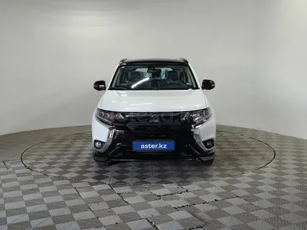Mitsubishi Outlander 2022 года за 11 990 000 тг. в Алматы – фото 2