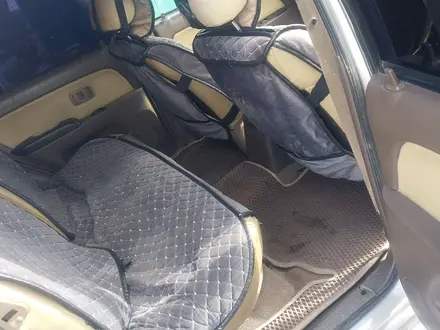 Toyota Hilux Surf 1999 года за 3 200 000 тг. в Усть-Каменогорск – фото 3