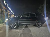 Lexus RX 300 2003 годаfor6 100 000 тг. в Алматы