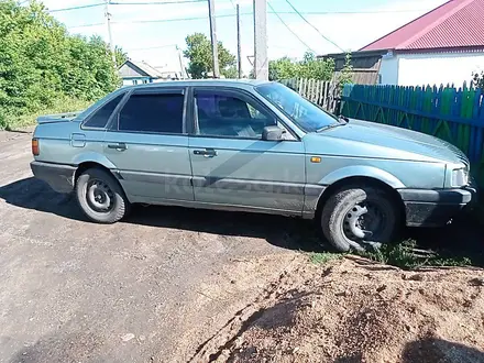 Volkswagen Passat 1988 года за 900 000 тг. в Атбасар – фото 4