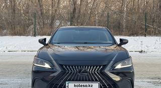 Lexus ES 250 2022 года за 23 500 000 тг. в Астана