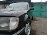 Mercedes-Benz E 230 1992 годаүшін1 400 000 тг. в Бишкек – фото 4