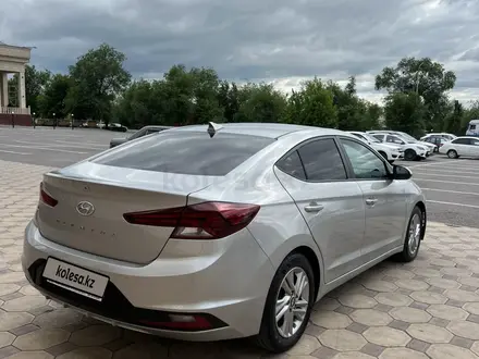 Hyundai Elantra 2019 года за 8 500 000 тг. в Шымкент – фото 6