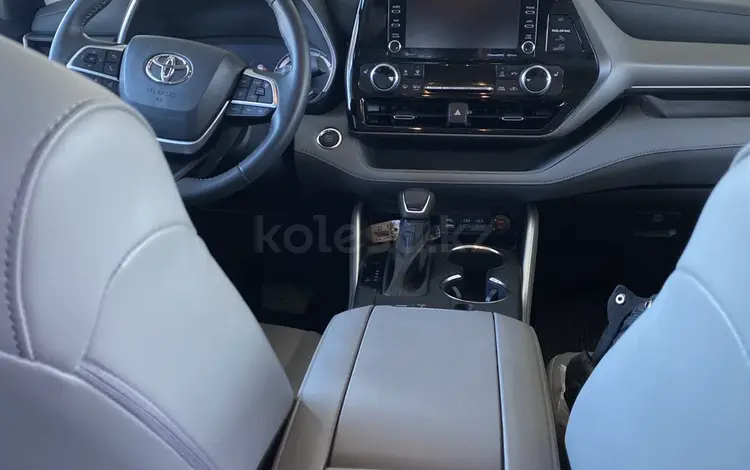 Toyota Highlander 2022 года за 27 000 000 тг. в Шымкент