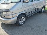 Volkswagen Caravelle 2001 года за 6 800 000 тг. в Павлодар – фото 2