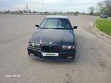 BMW 318 1995 годаүшін2 500 000 тг. в Алматы – фото 2