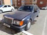 Mercedes-Benz E 230 1990 годаүшін850 000 тг. в Костанай – фото 2