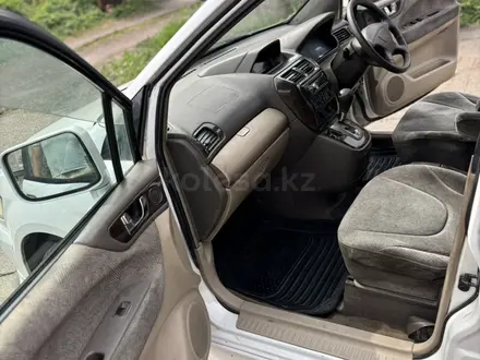 Mitsubishi Chariot 1998 года за 1 550 000 тг. в Усть-Каменогорск – фото 9