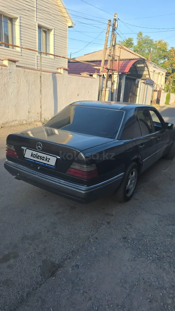 Mercedes-Benz E-Class, 1994