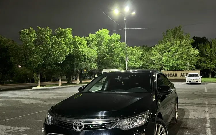 Toyota Camry 2018 года за 13 500 000 тг. в Тараз