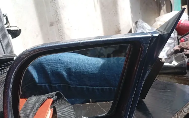 Боковая зеркало за 20 000 тг. в Алматы
