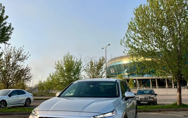 Hyundai Santa Fe 2019 года за 12 000 000 тг. в Шымкент