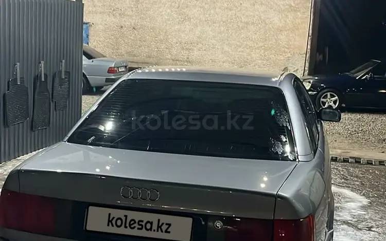 Audi 100 1992 годаүшін1 600 000 тг. в Кентау