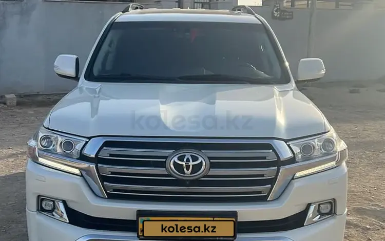 Toyota Land Cruiser 2016 годаүшін31 200 000 тг. в Актау