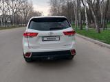 Toyota Highlander 2018 года за 20 200 000 тг. в Алматы – фото 5