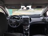 Chevrolet Aveo 2014 годаүшін2 500 000 тг. в Актау – фото 4