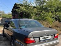 Mercedes-Benz E 230 1992 годаүшін1 000 000 тг. в Алматы