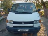Volkswagen Transporter 1993 года за 1 700 000 тг. в Алматы – фото 2