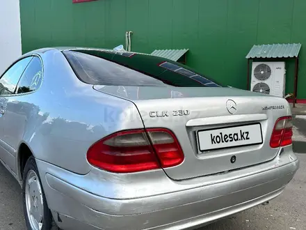 Mercedes-Benz CLK 230 1998 года за 2 550 000 тг. в Усть-Каменогорск – фото 6