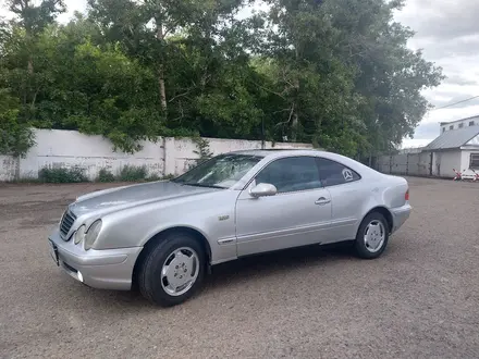 Mercedes-Benz CLK 230 1998 года за 2 550 000 тг. в Усть-Каменогорск – фото 21