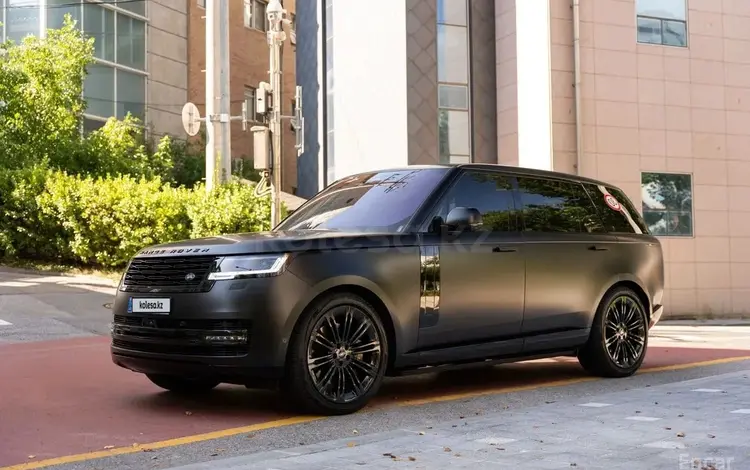 Land Rover Range Rover Autobiography 2023 года за 65 000 000 тг. в Алматы