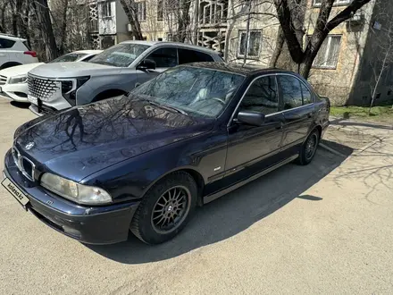 BMW 528 1998 года за 3 200 000 тг. в Алматы – фото 3