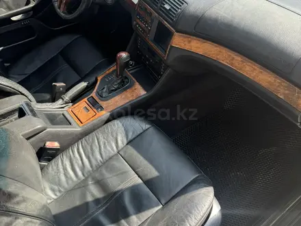 BMW 528 1998 года за 3 200 000 тг. в Алматы – фото 9