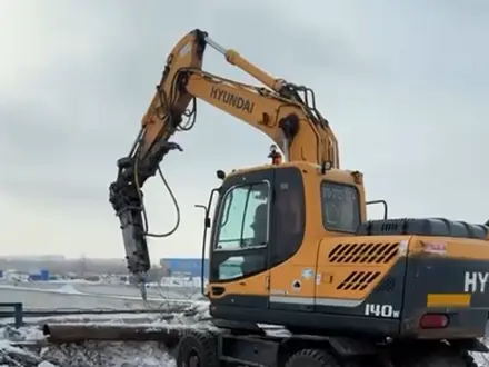 Hyundai  R140W 2012 года за 26 500 000 тг. в Астана – фото 4