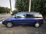Ford Galaxy 1997 года за 2 500 000 тг. в Актобе – фото 4