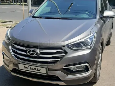 Hyundai Santa Fe 2017 года за 11 000 000 тг. в Тараз