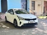 Kia Rio 2021 года за 6 950 000 тг. в Уральск