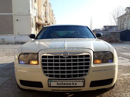 Chrysler 300C 2007 года за 3 500 000 тг. в Алматы – фото 2