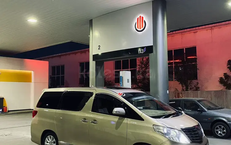 Toyota Alphard 2010 года за 9 000 000 тг. в Уральск