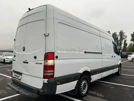 Mercedes-Benz Sprinter 2010 года за 7 364 000 тг. в Алматы – фото 4