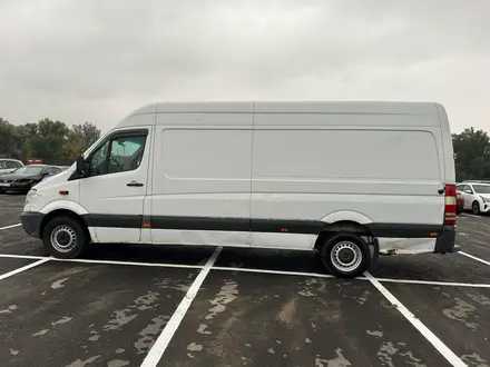 Mercedes-Benz Sprinter 2010 года за 7 364 000 тг. в Алматы – фото 7